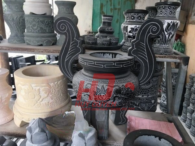 lư hương đá đen