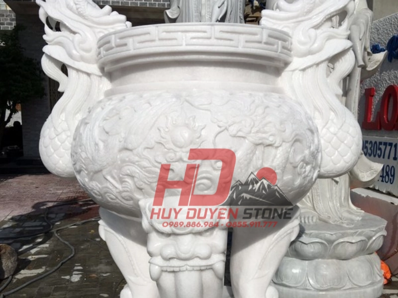 Lư hương đá hoa sen