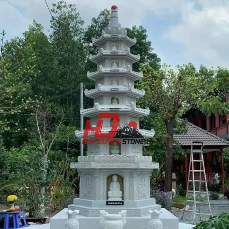 Những điều cần lưu ý khi thi công lăng mộ tháp đá để tro cốt 