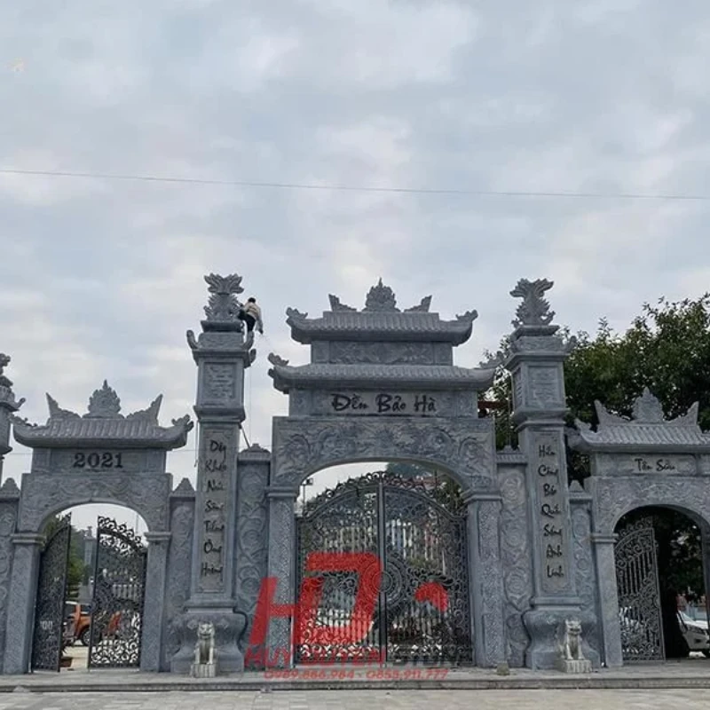 Lựa chọn Huy Duyên Stone là đơn vị thi công cổng nhà thờ họ uy tín, chuyên nghiệp Lựa chọn Huy Duyên Stone là đơn vị thi công cổng nhà thờ họ uy tín, chuyên nghiệp