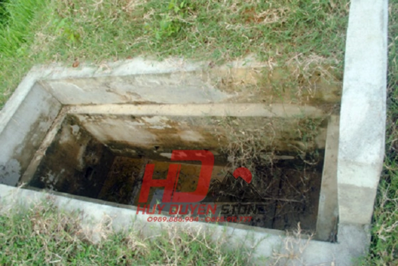 huyệt mộ có mạch nước