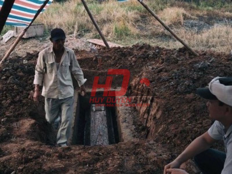 #Bốc Mộ Xương Vàng Có Tốt Không? Giải Mã Ý Nghĩa Tâm Linh