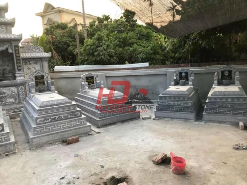 mộ 5 cấp