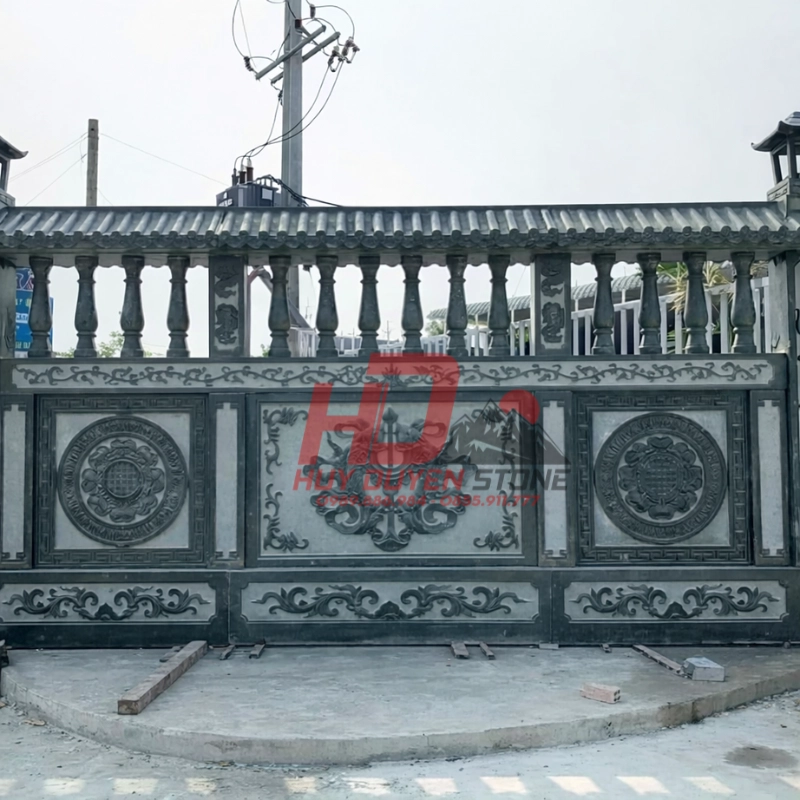 lan can nhà thờ họ chạm khắc tứ linh