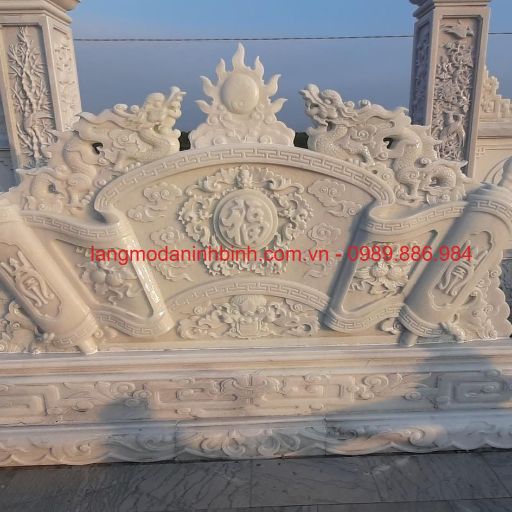 bình phong bằng đá trắng