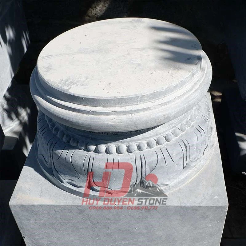 chân cột đá tròn