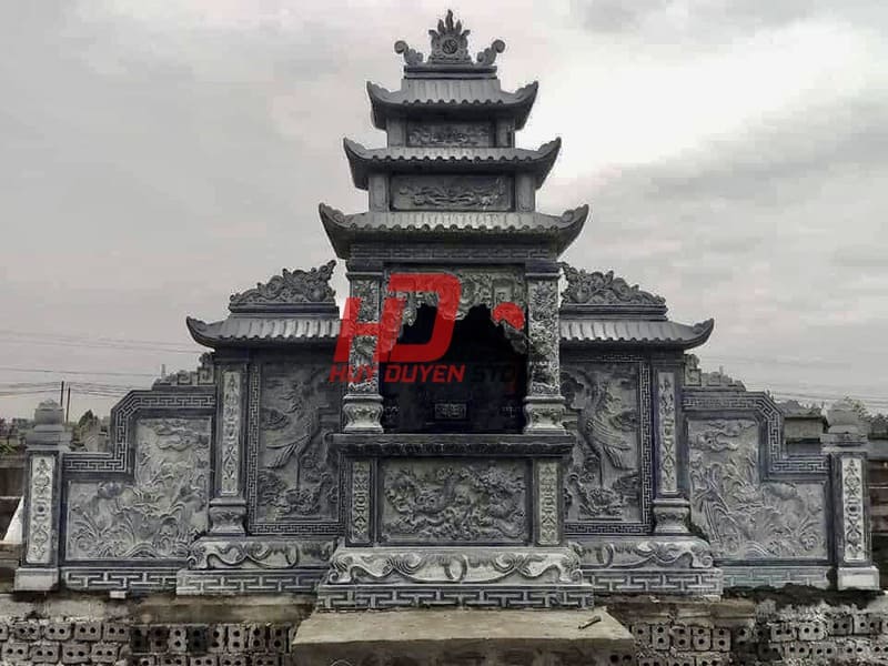 Lăng mộ đá điêu khắc hoa văn rồng phượng