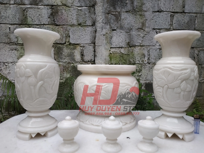 9+ Mẫu Lư Hương Đá Trắng Đẹp Bền Vững Theo Thời Gian