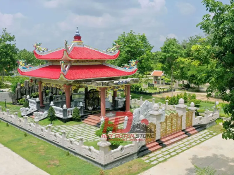 nhà mồ miền tây