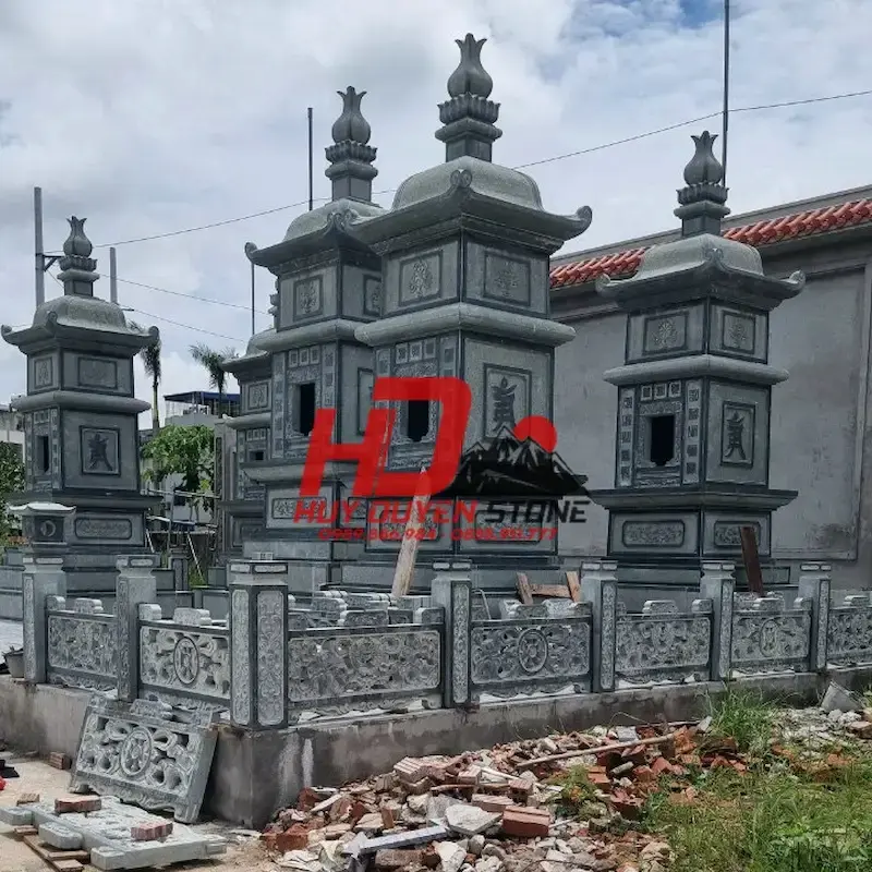 mộ đá hình tháp