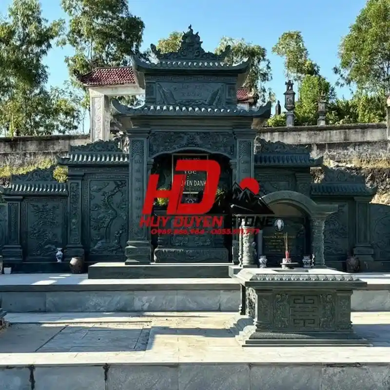 lăng thờ đá 2 mái