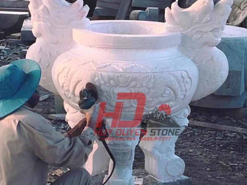 Lư hương đá tứ linh