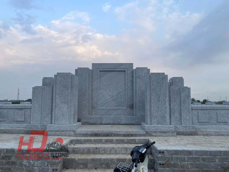 lăng mộ đá xám