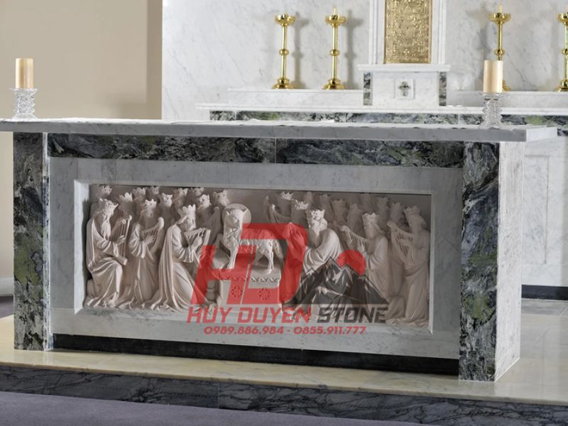 15+ Mẫu Bàn Thờ Bằng Đá Hoa Cương Bền Đẹp Sang Trọng