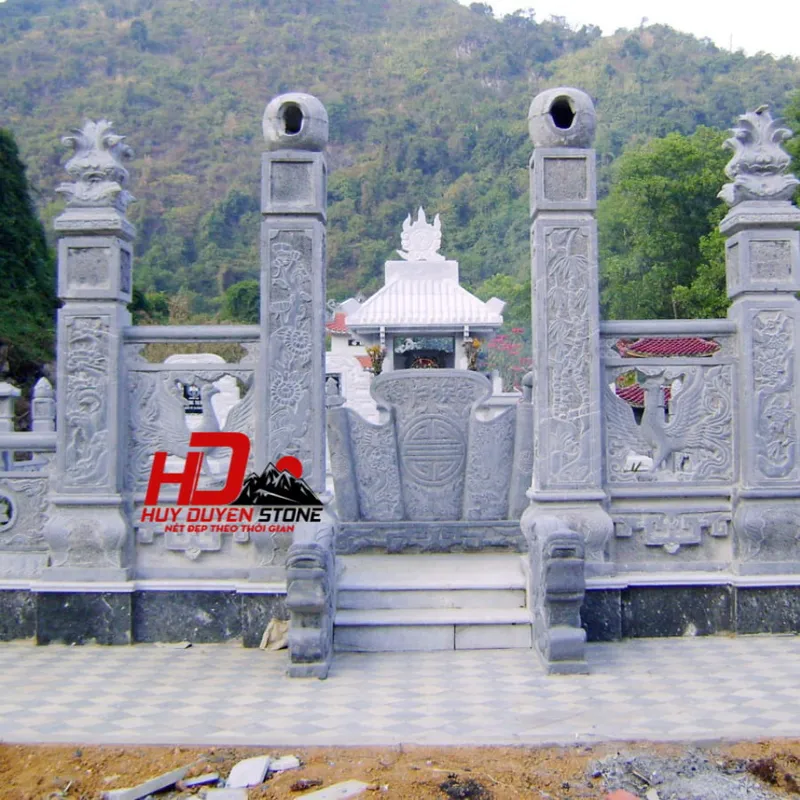 thi công cổng tứ trụ bằng đá