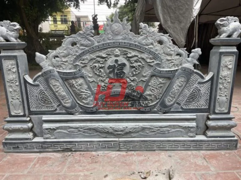 bức bình phong lăng mộ