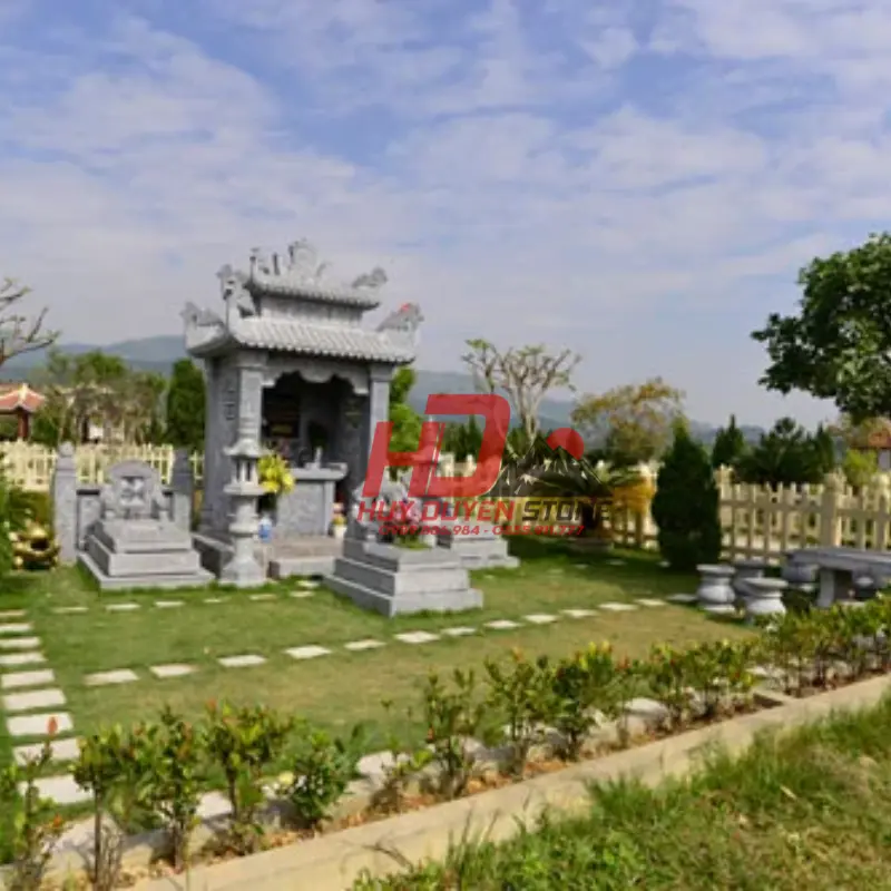xây mộ trong nhà