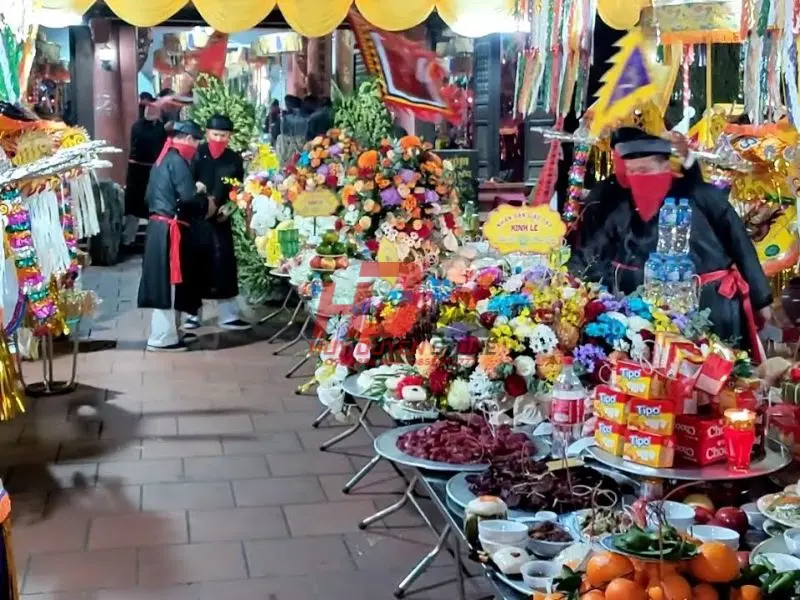 cúng vào hè cho người mới mất