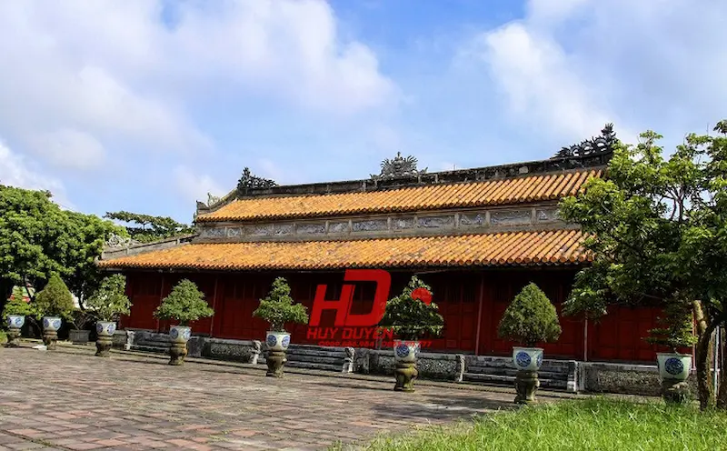 lăng vua Dục Đức
