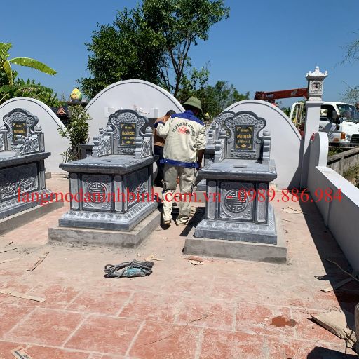Mộ Đá Không Mái HD006