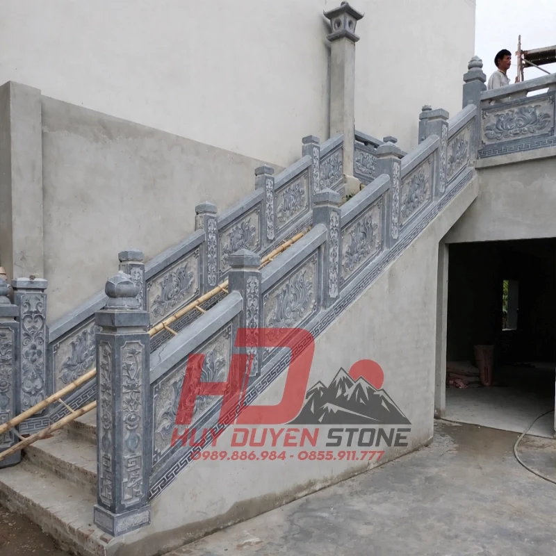 Lan can đá tứ quý