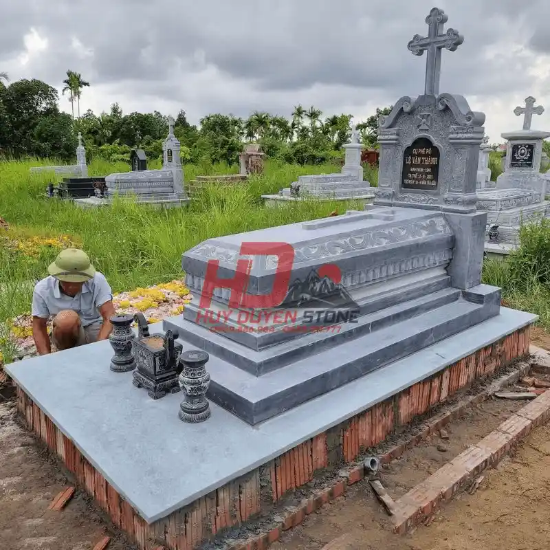 thi công lăng mộ đá tại Hai Bà Trưng