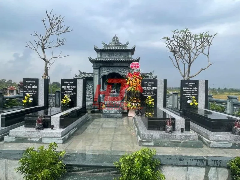 lăng mộ đá dòng họ
