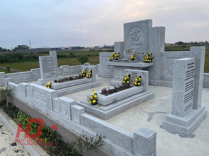 khu lăng mộ đá Granite xám Bình Định