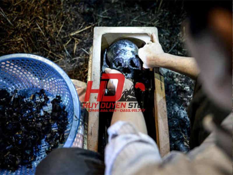nghi thức bốc mộ 3