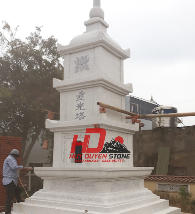 mộ tháp làm bằng đá granite mộ tháp làm bằng đá granite