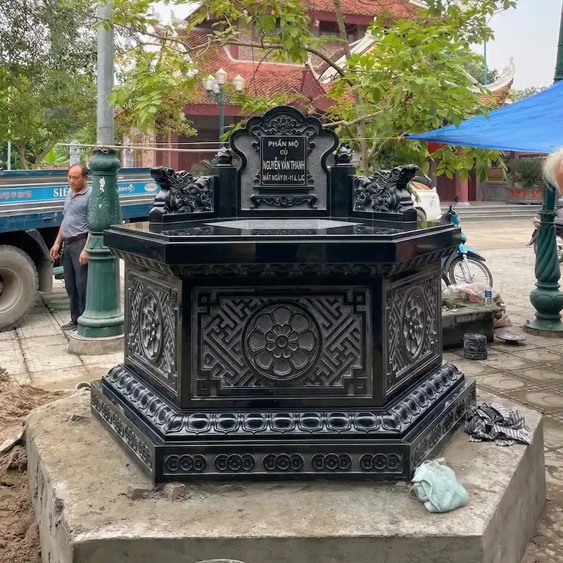 mộ đá lục giác granite