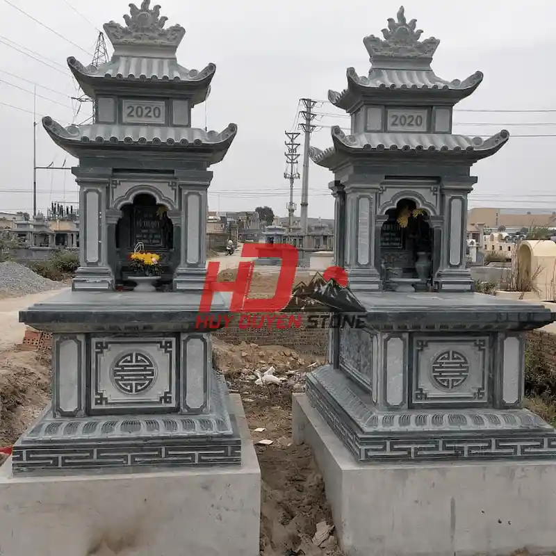 Khu mộ đá gia tộc tại phố Lý Quốc Sư Khu mộ đá gia tộc tại phố Lý Quốc Sư