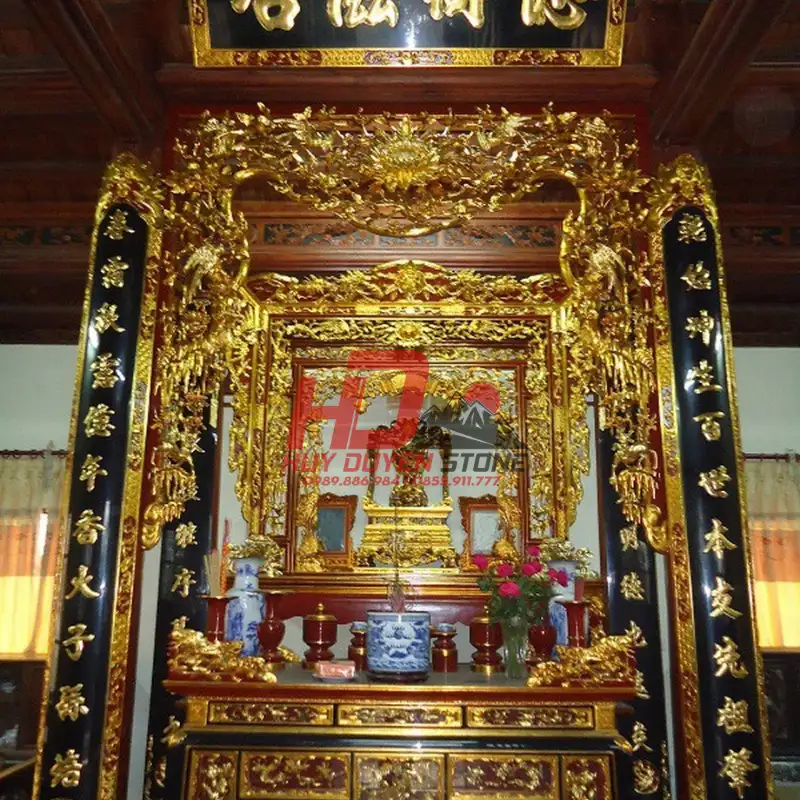 Ý nghĩa bàn thờ bên phải 