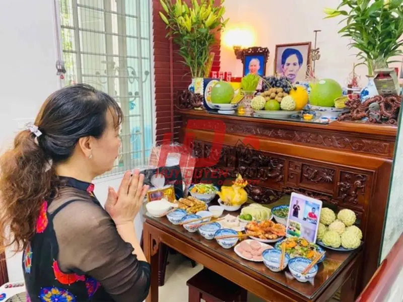 giỗ hết