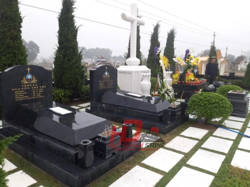 mộ đá đen