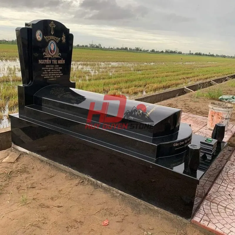 lăng mộ đá xanh và đá hoa cương