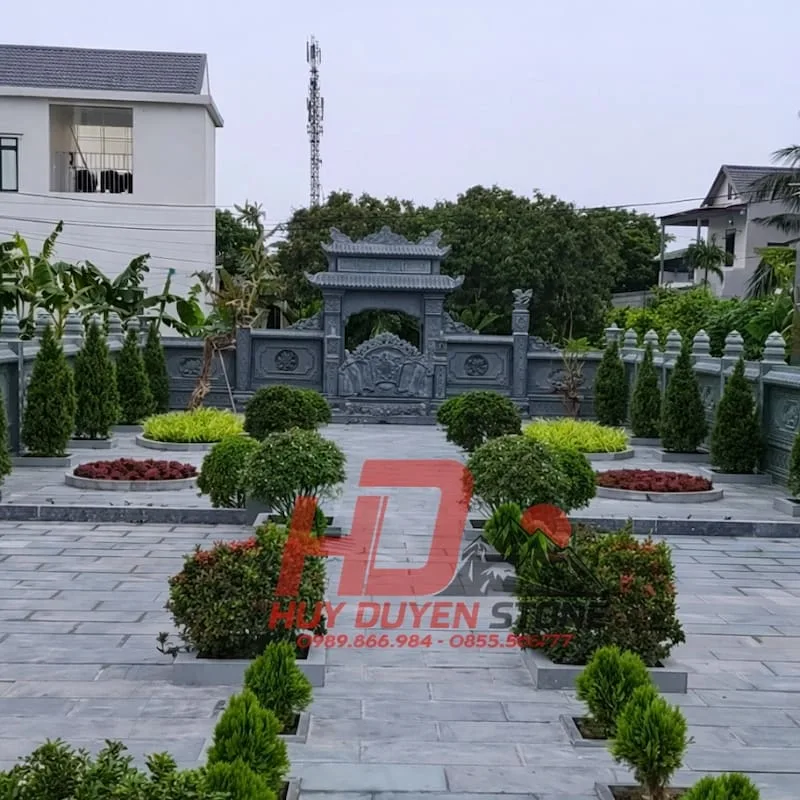 khu lăng mộ đá xanh rêu họ Trần tại Ninh Bình khu lăng mộ đá xanh rêu họ Trần tại Ninh Bình
