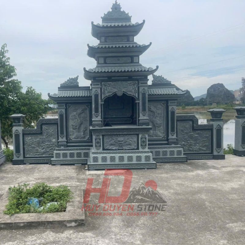 Lăng Thờ Có Cánh Đá Xanh Rêu HD133
