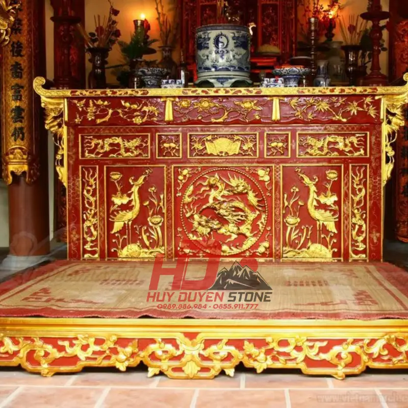 Các yếu tố ảnh hưởng đến số lượng và kiểu dáng bàn thờ