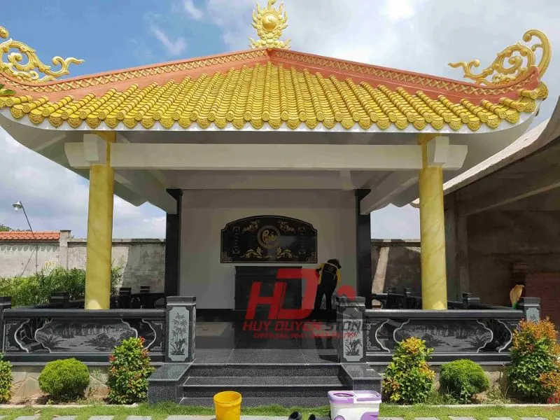 nhà mồ miền tây