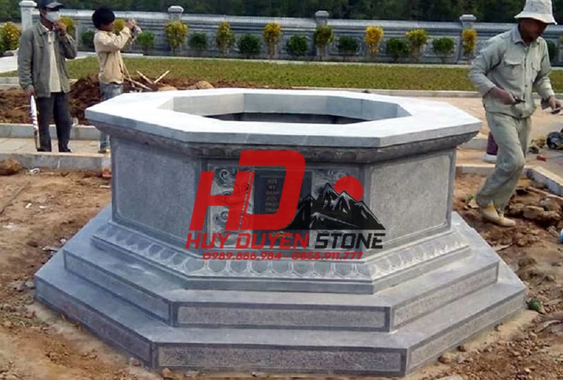 mộ đá bát giác