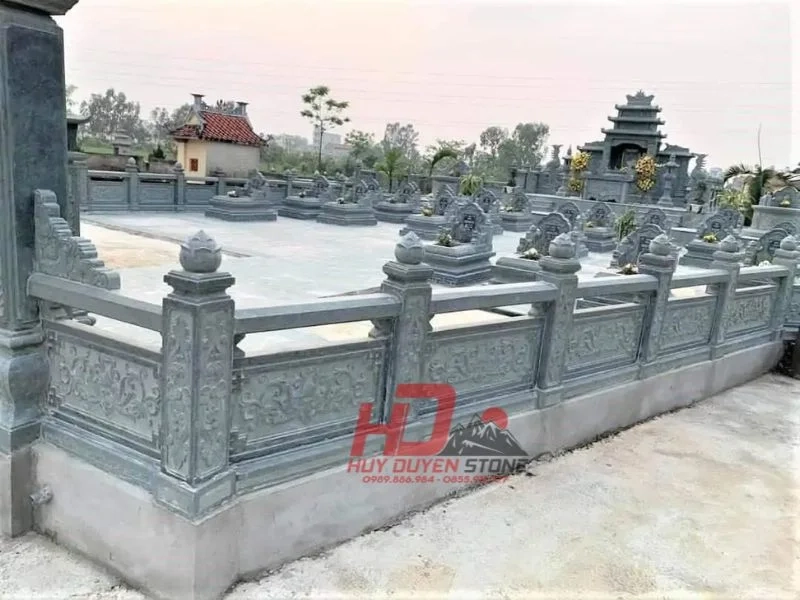 lan can đá chạm khắc